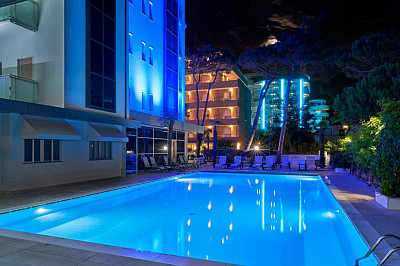 Hotel Sorriso****S s polopenzí - Milano Marittima