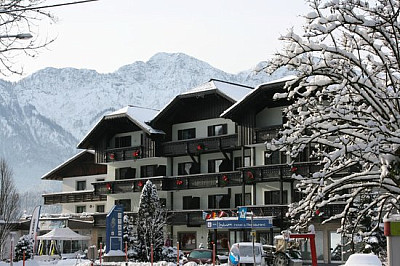 Hotel Lindwurm*** s plnou penziou - Bad Goisern