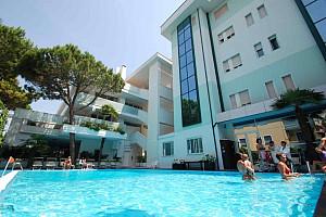 Hotel Sorriso****S s polopenzí - Milano Marittima