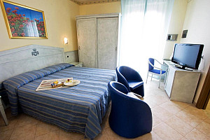 Hotel Solarium**** s plnou penzí - San Benedetto del Tronto