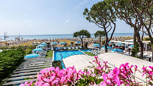 Hotel Excelsior **** s polpenziou - Lido di Jesolo