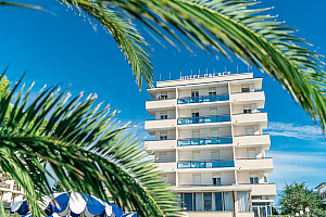 Hotel Palace **** s polpenziou - Bibione