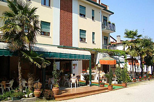 Hotel Regina *** s polpenziou - Caorle