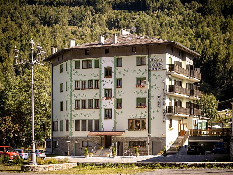 Hotel Club Funivia *** s polpenziou - Aprica